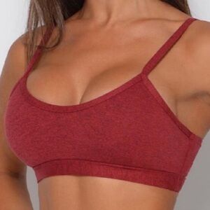 Bombshell Sportswear Volvano Heather Red‎ Sports Bra Size Medium